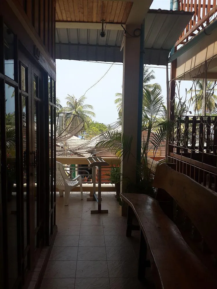 Khun Ying House Hotel Koh Tao