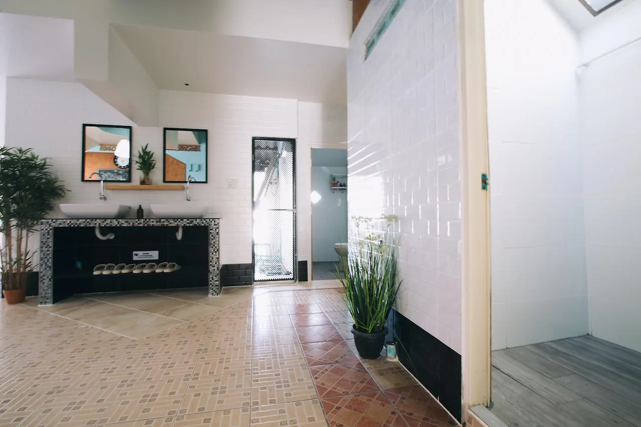 Khun Ying House Hotel Koh Tao